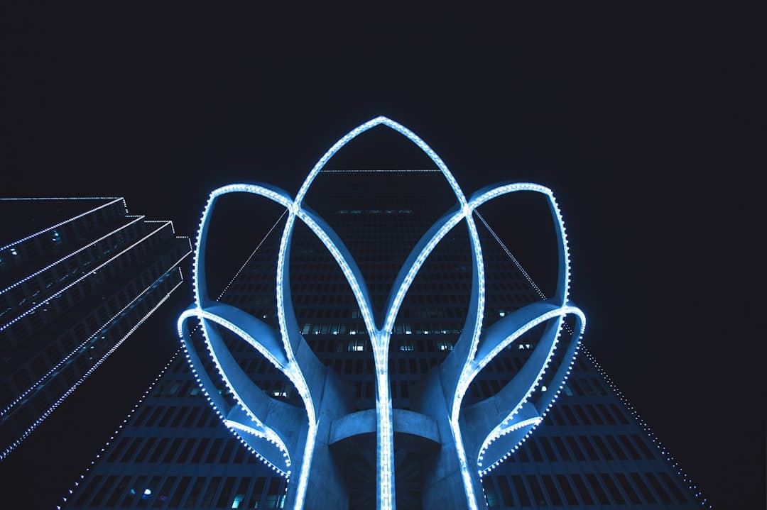 X პლატფორმის რევოლუცია: 1 მილიარდი დოლარი გამოწერებიდან